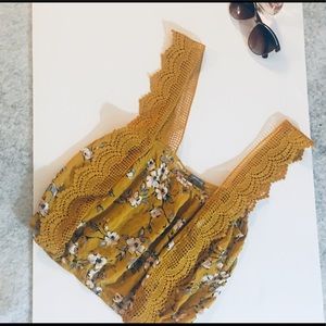 Charlotte Russe Sleeveless Crop Top- Small